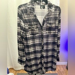 Ultra Flirt Women’s Button-Down Long Sleeve Blouse